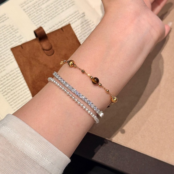Tiger Eye Bead Gold Bracelet