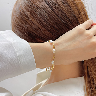 Layered Baroque Pearl Bracelet