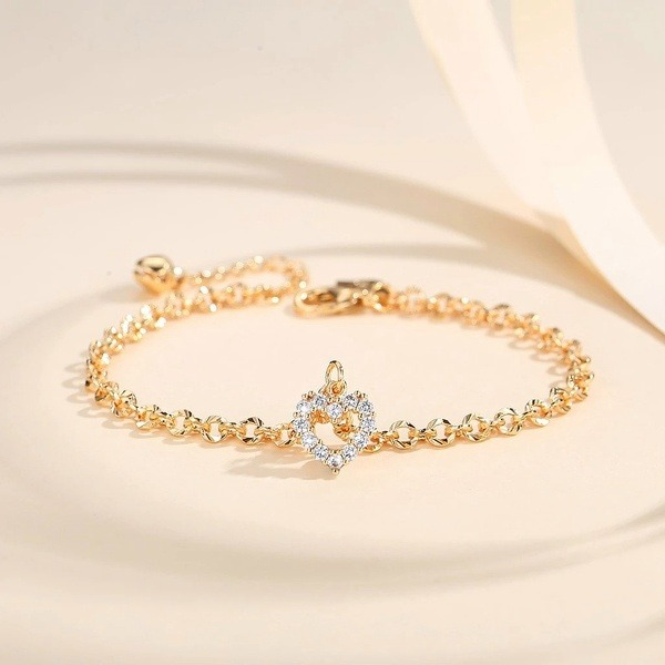 Hollow Heart Chain Bracelet
