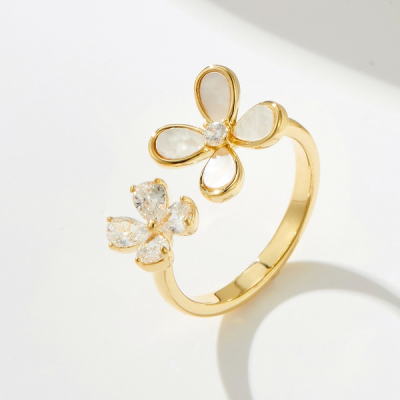 Dual Flower Shell Ring
